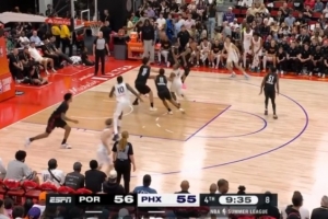 蜘蛛直播-免费无插件直播在线观看_蜘蛛直播nba免费高清现场直播