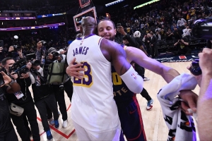 劲球直播_足球赛事直播_篮球赛事直播_NBA|CBA|英超直播